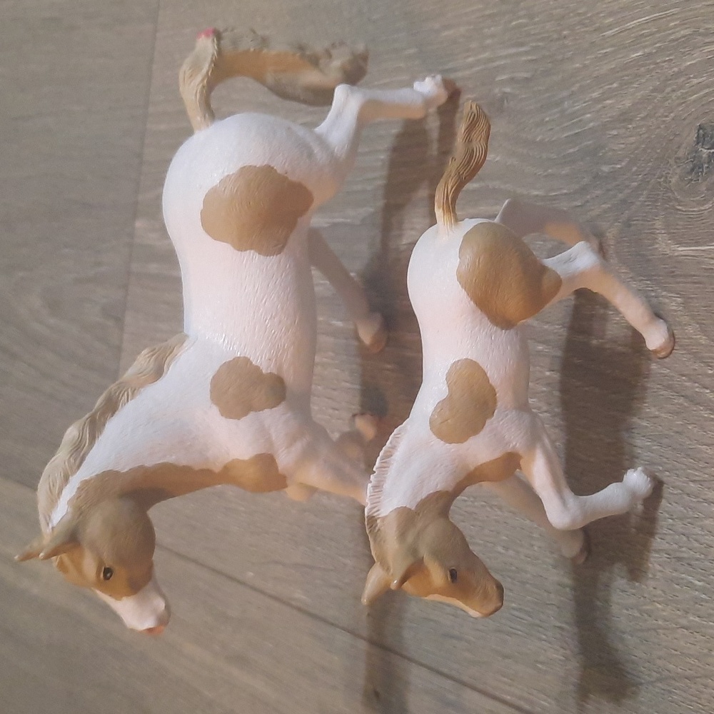 Horse figures Schleich and Terra by Battat